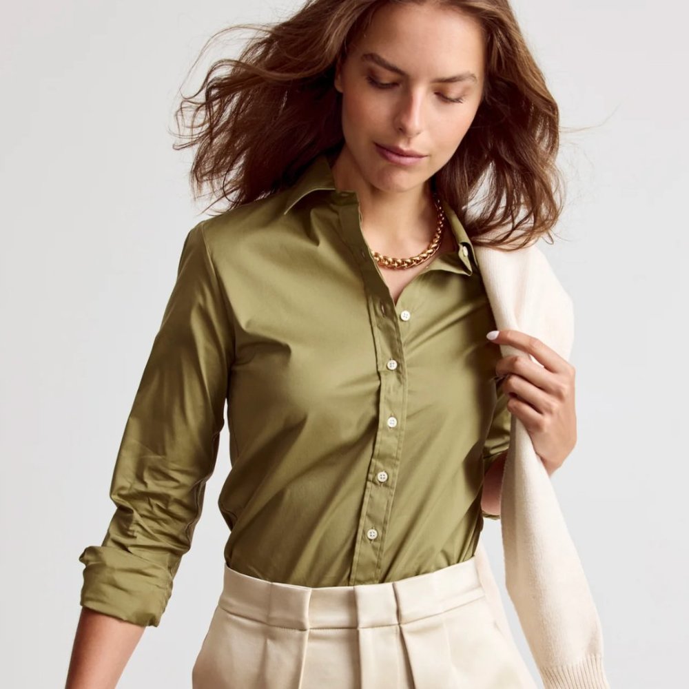 The Shirt by Rochelle Behrens Icon Shirt in Olive Green, Size S